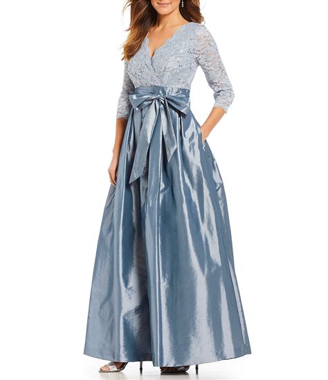  Orig. $79.00. Now $27.65. Dillard's Exclusive Juniors. ( 2) 1. 2. 3. Shop Sale & Clearance Juniors' dresses from Dillard's. Select styles from casual & night out to homecoming and prom. 